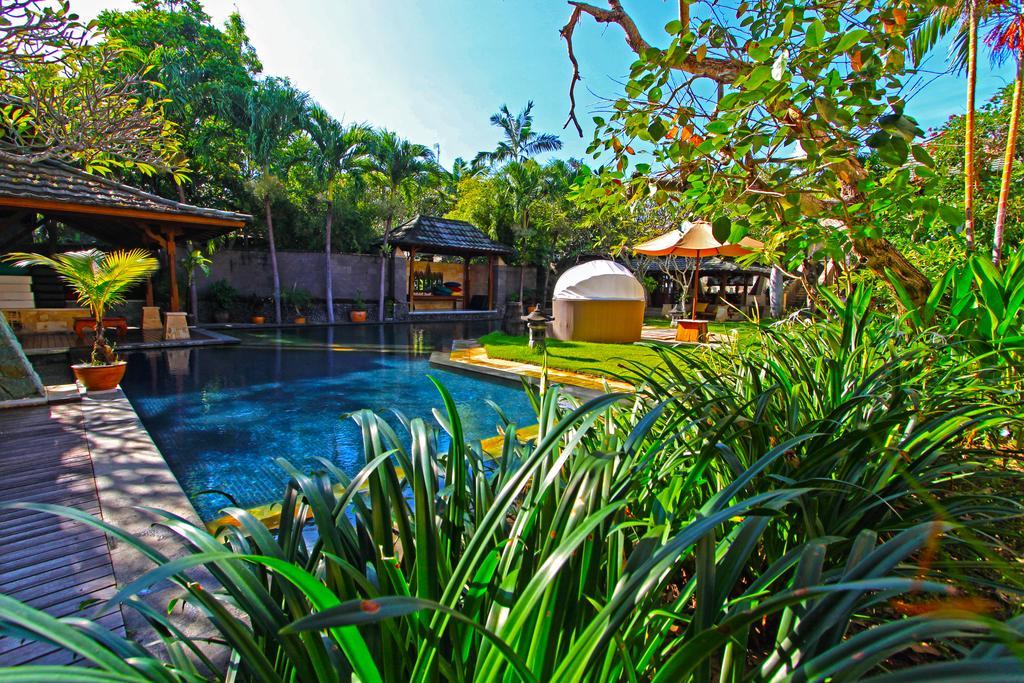 Rumah Mertasari Denpasar Esterno foto